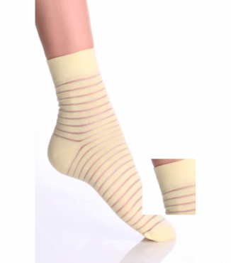 Фантазійні шкарпетки середньої довжини