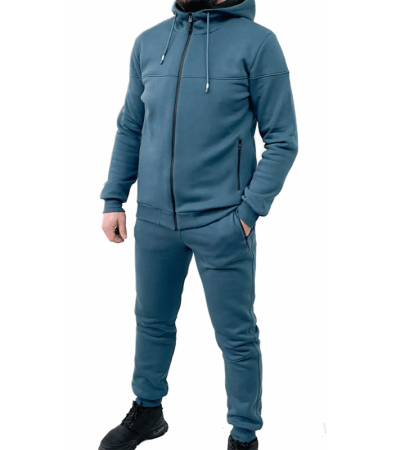 Теплый спортивный костюм больших размеров