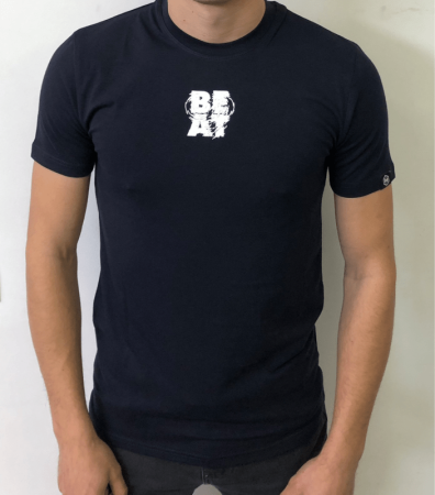 Чоловіча футболка з написом BE AT